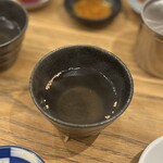 肉汁餃子と190円レモンサワー しんちゃん - 