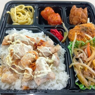 麺飯食堂 八右衛門_2