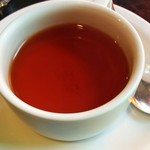 カーニバルハウス - ランチの13時過ぎはサービスコーヒーか紅茶が付きます