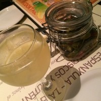 Bar Espanol LA BODEGA 大阪店 - サングリア＆オリーブ