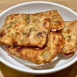 炭火たれ焼肉丼 萬牛カルビ - 