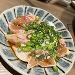 トリホルテルヤ - 