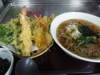 手打ち蕎麦しなの屋吉べぇ - 天そば