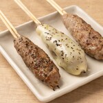 立呑み 焼きとん 大黒 - つくね3種盛り合わせ
