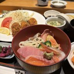 寿し定 - ちらしは白飯に変更可能