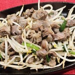 鉄板！砂肝ともやしの旨塩炒め