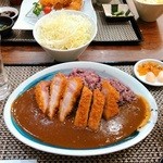 紙屋町キッチン 千 - 具のないカレーは中辛くらい。