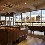 志津屋 - 店内光景。