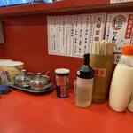 横浜家系ラーメン 大輝家 - 卓上のいろいろ