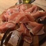 ラ・ブーシェリー・エ・ヴァン 肉屋のワイン食堂 - 