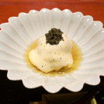 にくの匠 三芳 - サーロインの小芋と金の糸、生姜のお出汁のあんかけキャビアのせ (2014/9月撮影)