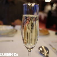 シンフォニー東京湾クルーズ - 泡の出るので乾杯