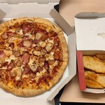 ドミノ・ピザ - 料理写真: