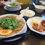 来来亭 - 料理写真:唐揚げ定食