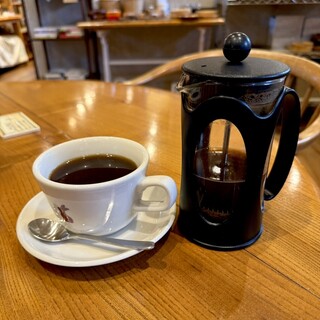 TEA ROOM Yuki Usagi_1