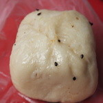 老蔡水煎包 - １３TWD『鮮肉包』(JPY約５０えん)2015.1