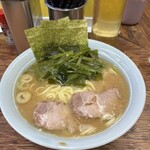 家系ラーメン まこと家 - 