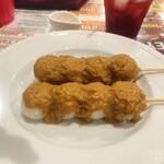 African Restaurant Jollof Kitchen - ドモダ団子