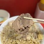 ラーメン二郎 - 小ラーメン、生たまご、ニンニク少なめ、脂