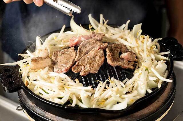 炭火焼 生ラム ジンギスカン 味楽来（みらくる）