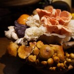 裏の山の木の子 - 