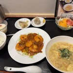 三元閣 - 