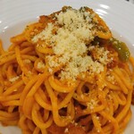 カフェ･ベローチェ  - 王道ナポリタン、粉チーズ