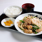 野菜炒め専門店 ベジ家 - 