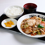 野菜炒め専門店 ベジ家 - 