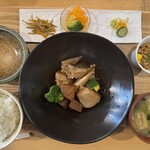 居酒屋 潮 酒と飯処 - ぶり大根定食