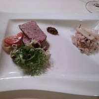 セットセッテ - 冷前菜：テリーヌカンパーニュ、ライスサラダ＋アオリイカ