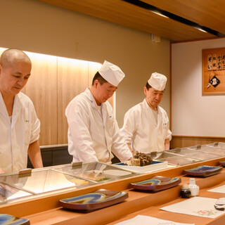 ランチにもおすすめ◆お子さま連れや人数の集まる場面にも