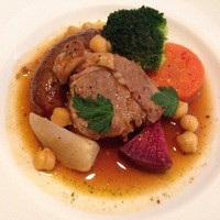 ラ・サンテ - 足寄 石田めん羊牧場の羊の煮込み ソーセージ添え
