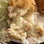 レストラン コニシ - カニコロッケ 断面アップ