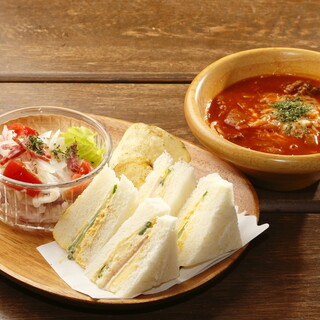 珈琲はうす あんず村_2