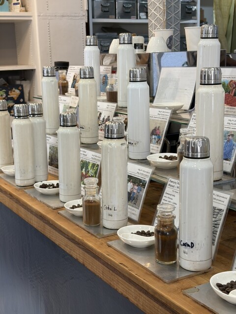 ツキコヤ ビーンズ ショップ 横浜中華街 （TSUKIKOYA BEANS SHOP