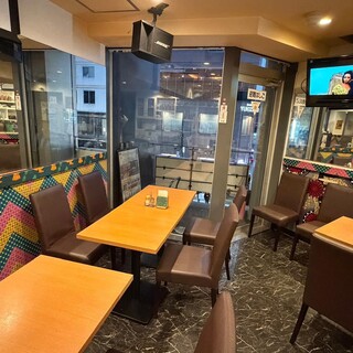 異国情緒溢れる空間◆本格的なアフリカの食文化を楽しめる当店