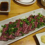 くつろぎ亭ひこべえ  - 牛たたき