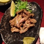 博多地鶏ともつ鍋専門店 三日月 - せせりバラ焼き♪