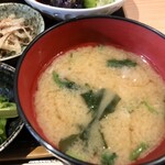 よし紀 - 味噌汁おかわり¥150-
