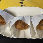 Spicier スパイスチャイとインドカレーパン - 【定番】キーマ420円
【季節限定】ひよこ豆490円
【季節限定】ラムキーマ500円