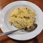 香香飯店 - シンプル炒飯。こういうのでいいんだよ。