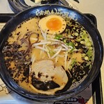 らあめん花月嵐 - 料理写真:【限定】九州熊本豚骨 黒マー油ラーメン味千 980円