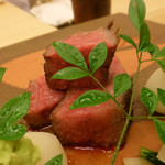 銀座 小十 - 貴重な宮崎牛（尾崎牛）