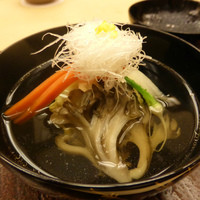 銀座 小十 - 椀盛り（帆立貝真薯）