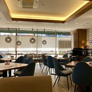 ティーエフユー カフェテリア オリーブ_2