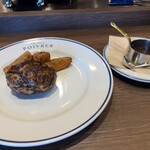 グリルビストロ POIVRER - 但馬牛のハンバーグ