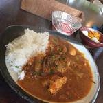 ツリートランク - チキンカレー オススメ‼︎