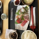 創業二百三十年食堂 - お刺身定食
