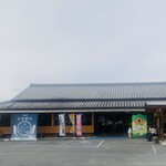 コケコッコー共和国 - 外観